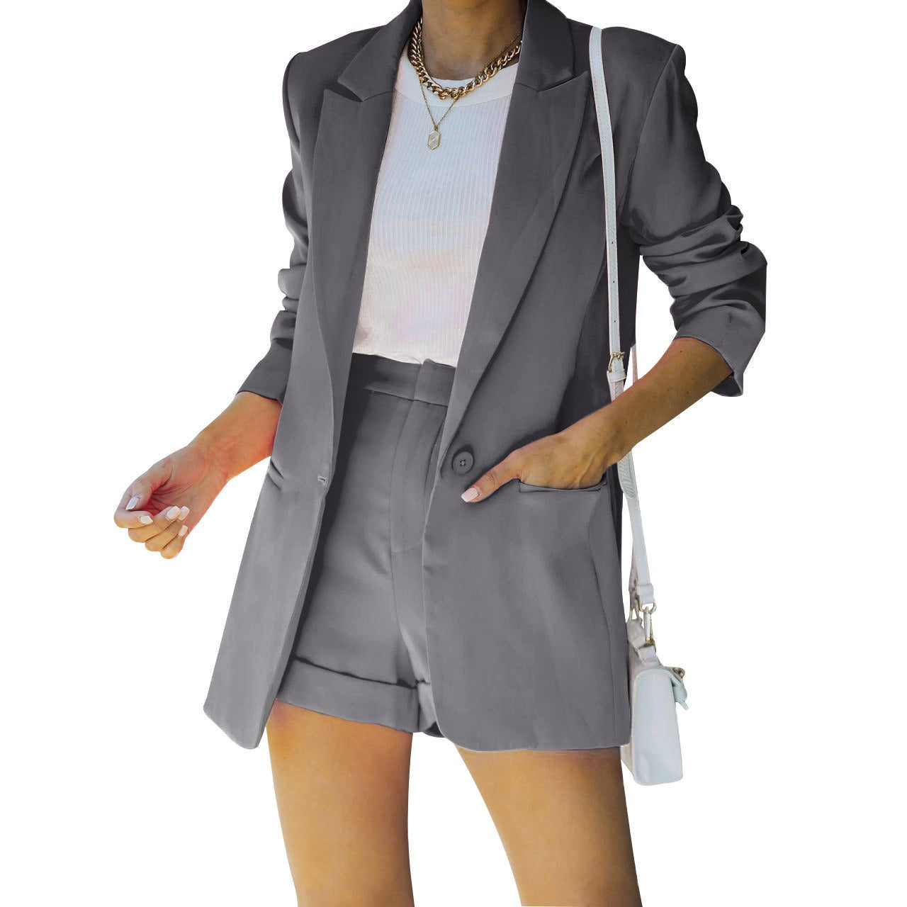 Toni | Women’s blazer and shorts set with tailored cut and modern styling