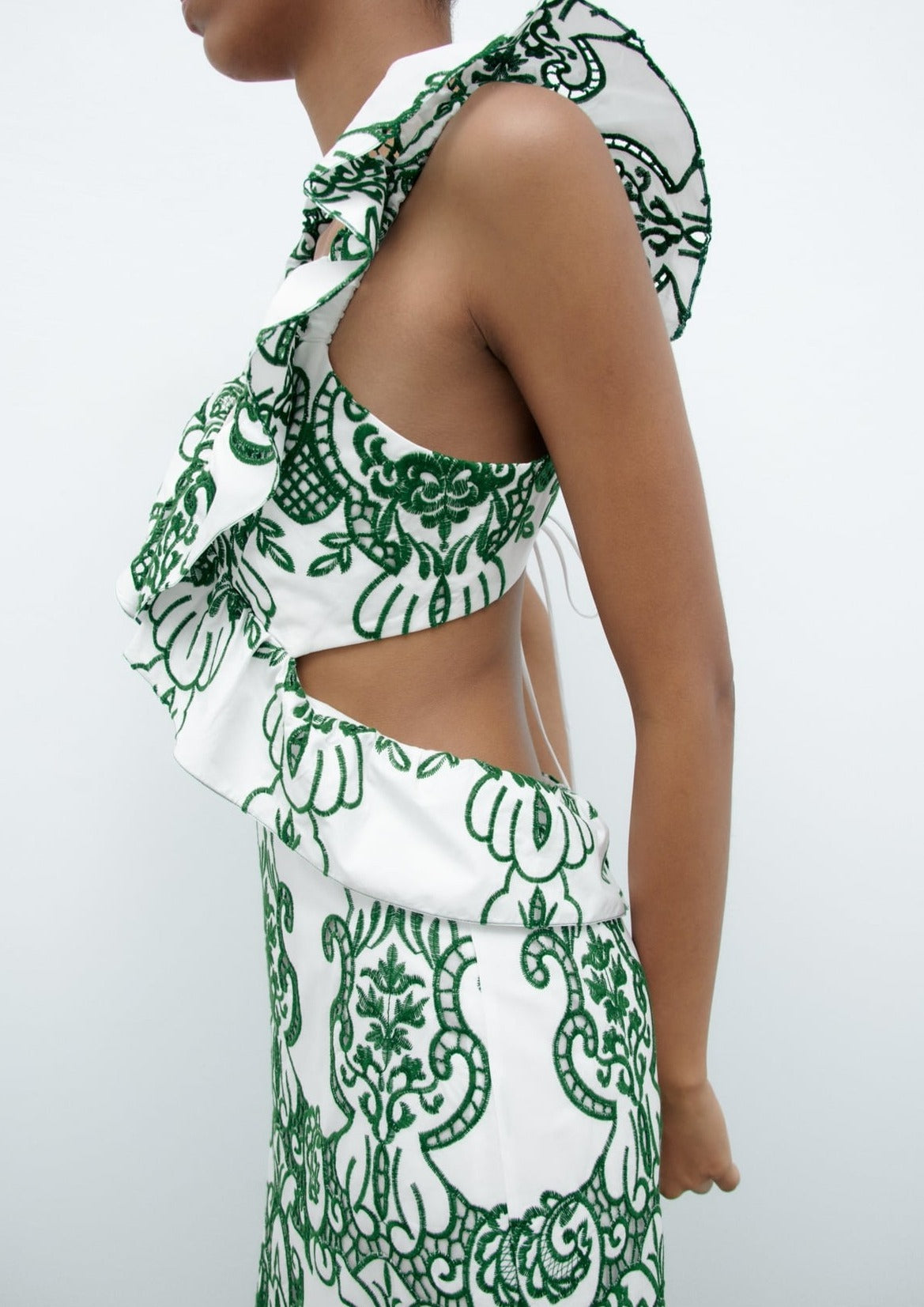Eden | Women’s ruffled trims maxi dress with open back