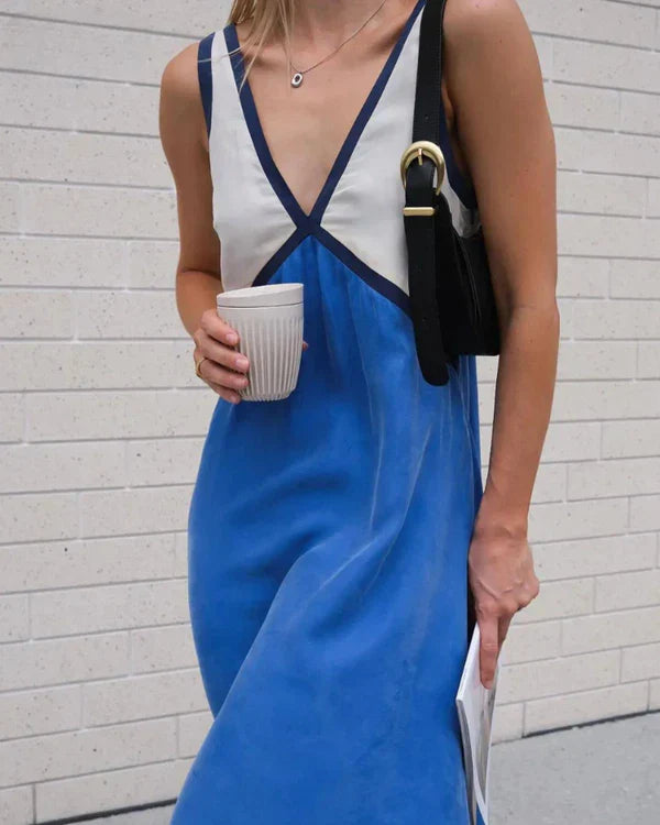 Lara | Chic v-neck contrasting color maxi dress