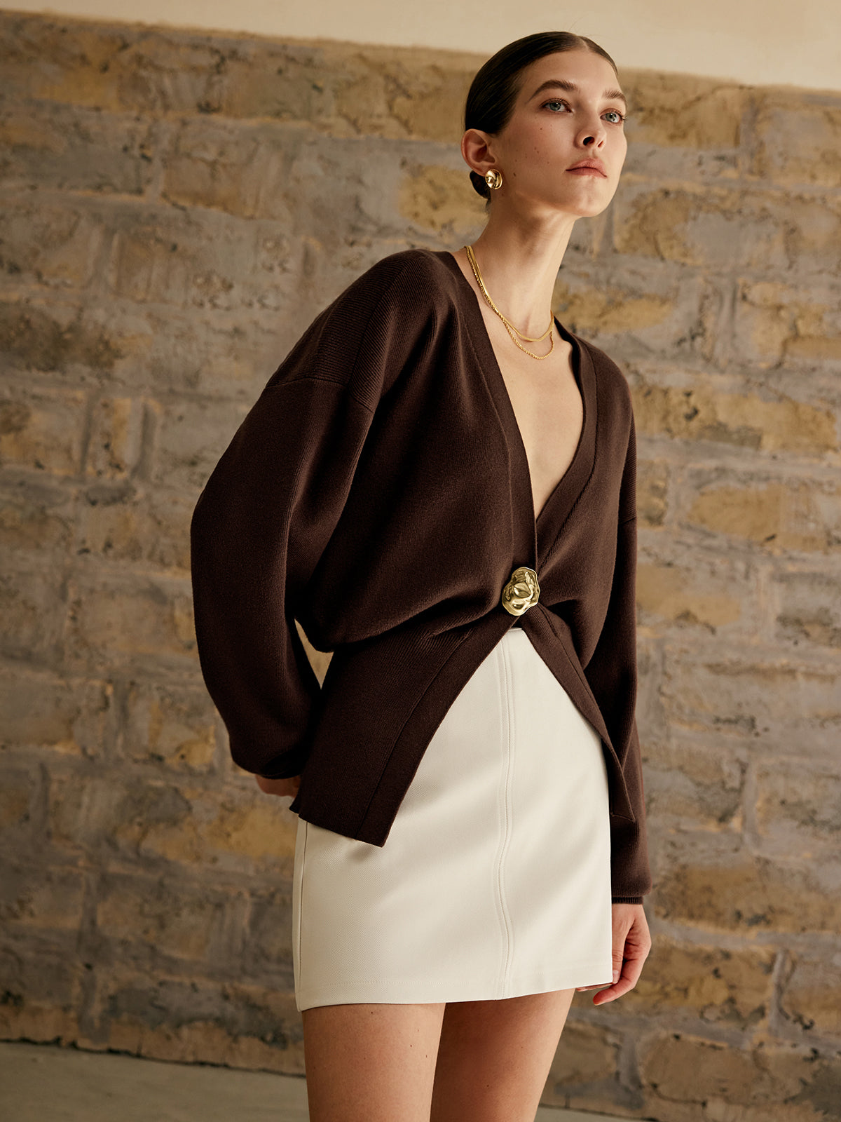 Avenna | Buttoned knit cardigan with ribbed structure