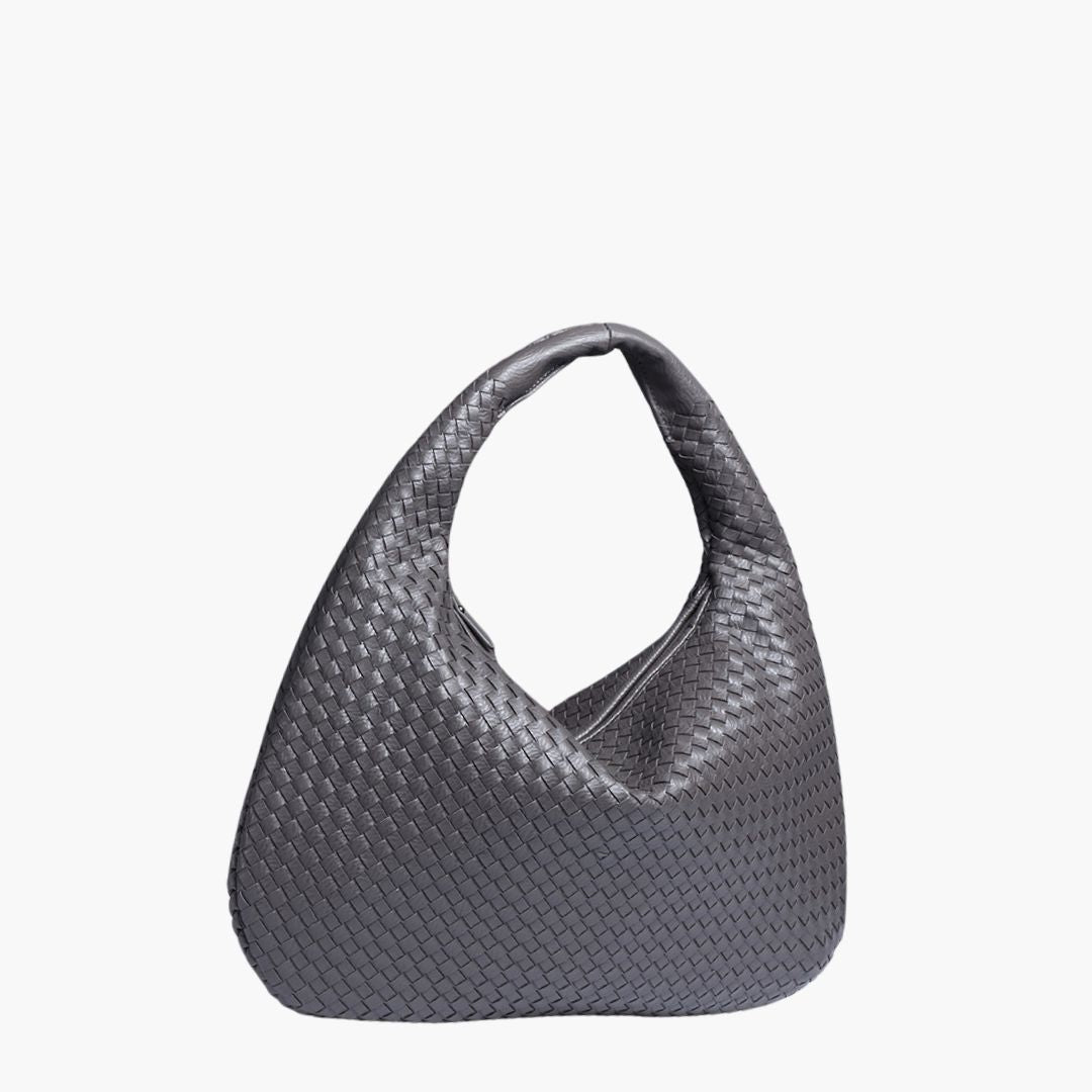 Nola | Hobo bag with rounded structure and tonal stitching