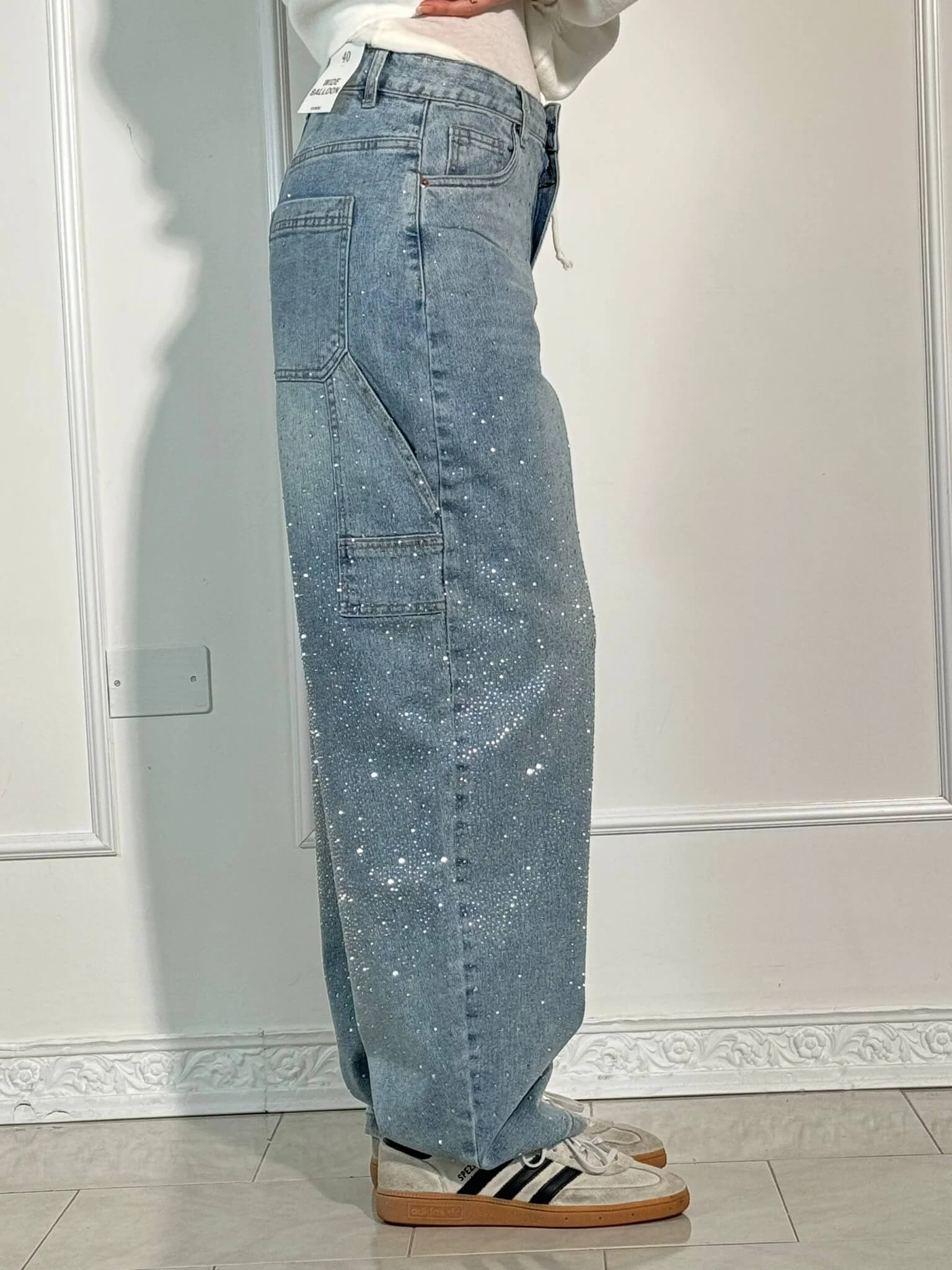 Rafaela | Balloon fit jeans with diamant details
