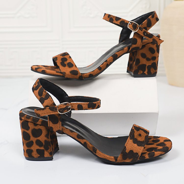 Trix | Women’s heels with leopard print, square toe and buckle strap