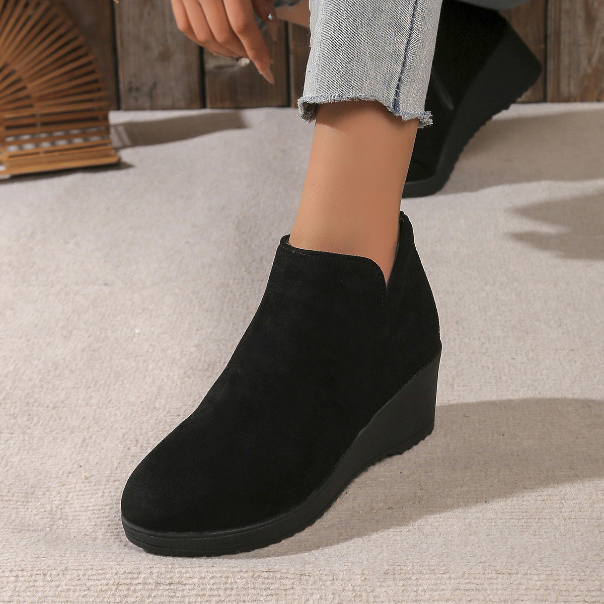 Alaya | Suede-look wedge boots with leopard flair