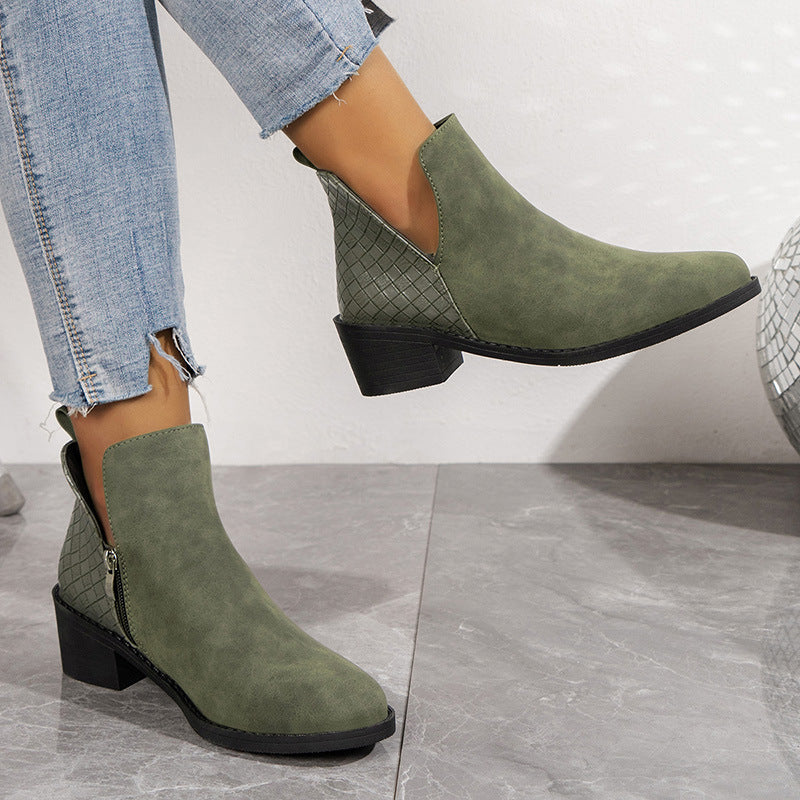 Leslie | Women’s ankle boots with block heel, side zipper and sleek silhouette