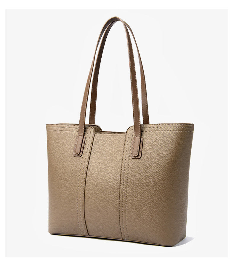 Mila | Women’s tote bag with contrast detail and zip closure