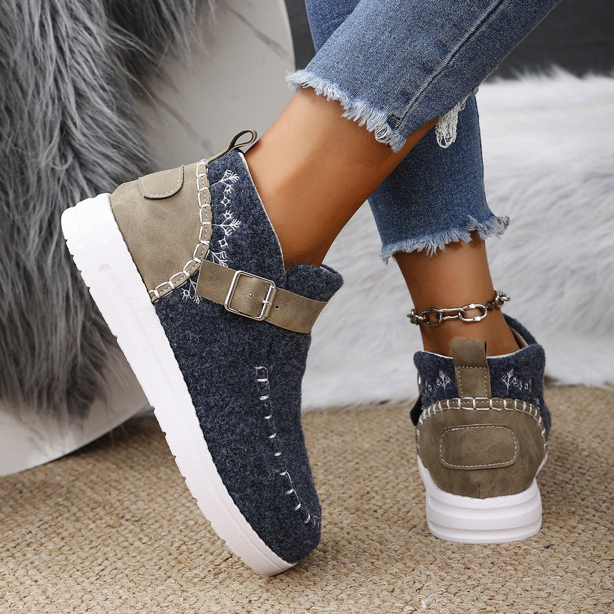 Hailey | Women’s slip-on shoes with strap detail and low heel