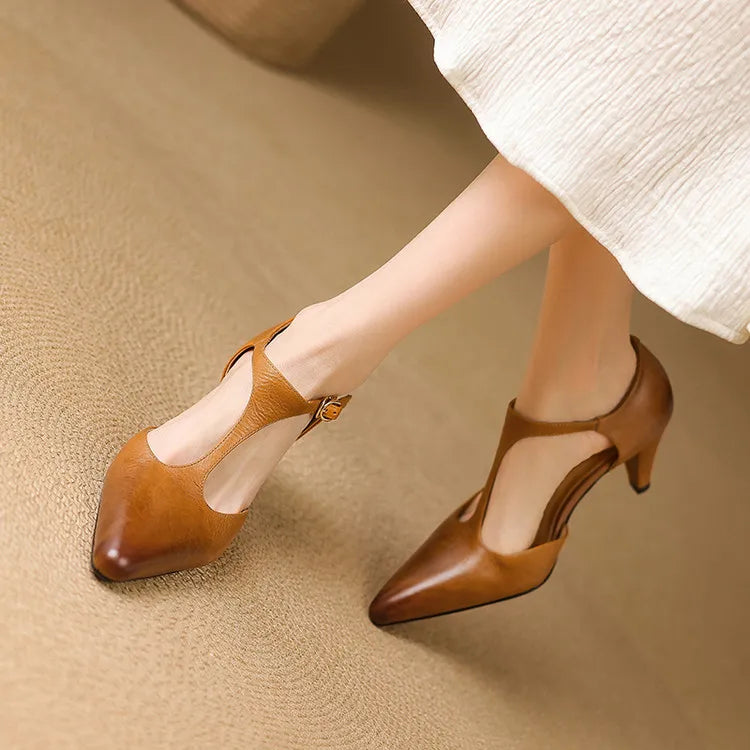Triana | Genuine pointed leather heels
