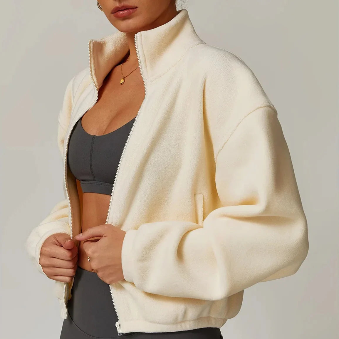 Belan | Women’s fleece jacket with stand collar and full-zip closure