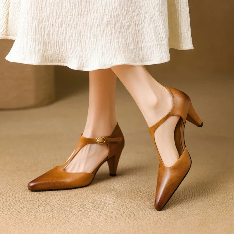 Triana | Genuine pointed leather heels