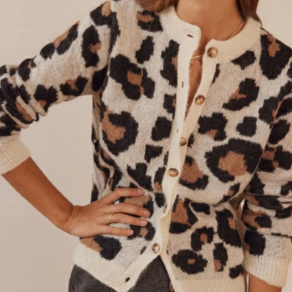 Ferocia | Leopard print button-up sweater