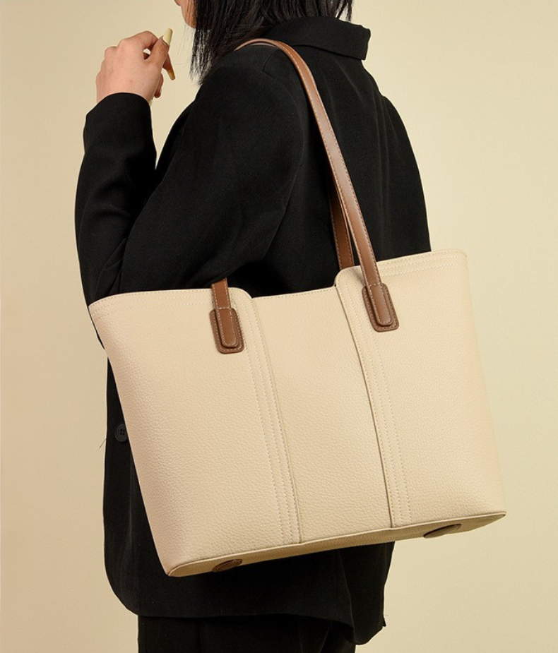 Mila | Women’s tote bag with contrast detail and zip closure
