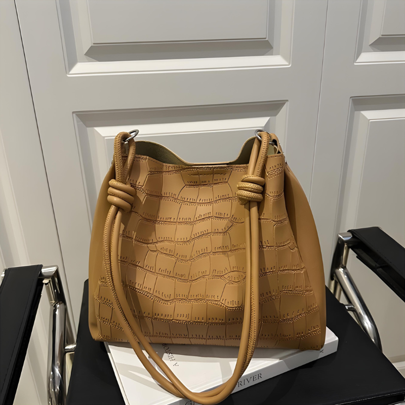 Fiona | Women’s high-end tote bag minimalist design & spacious