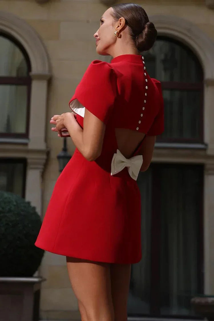 Fia | Elegant mini dress with petal sleeves