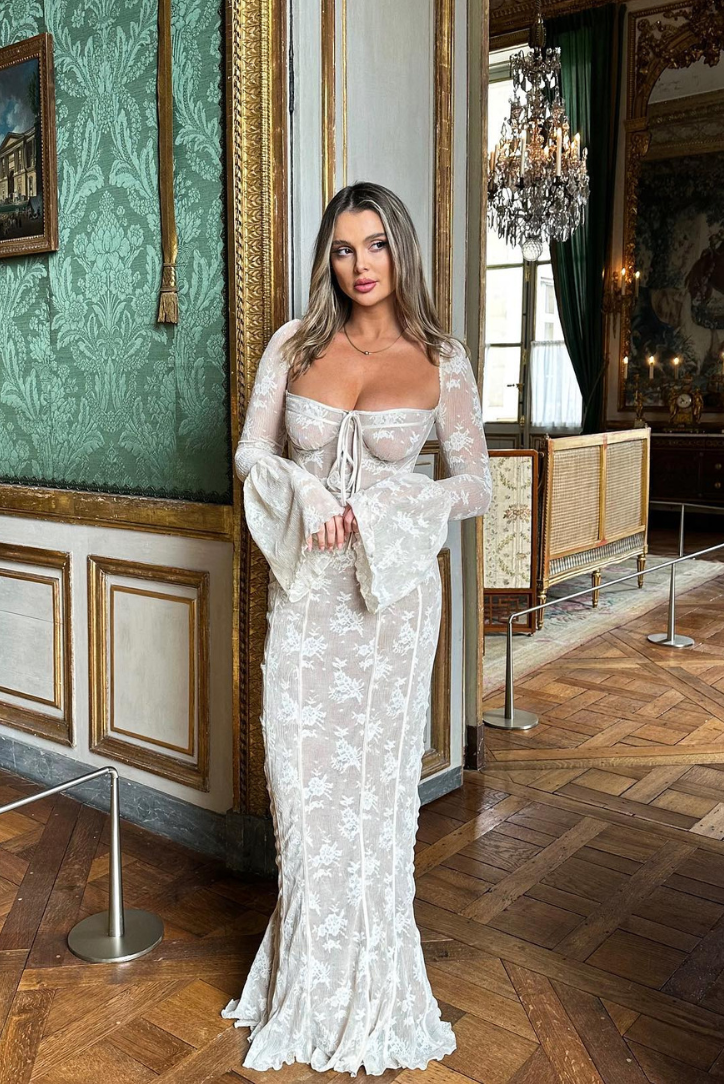 Alinta | Women’s lace maxi dress with flared sleeves