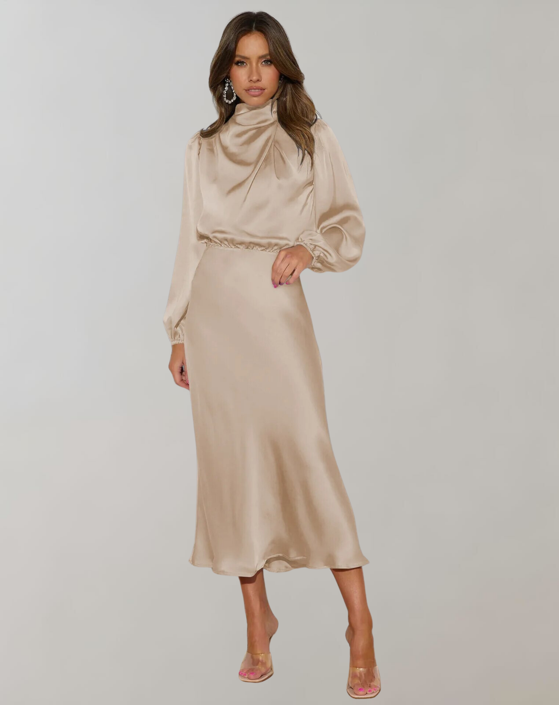 Hazel | Long-sleeved dress with loose silhouette