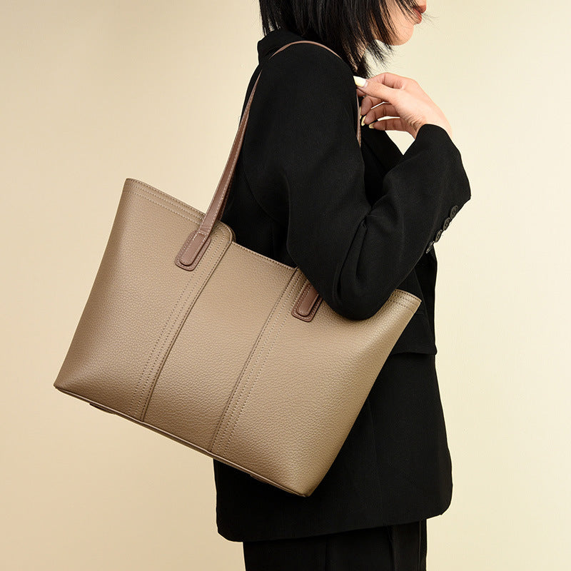 Mila | Women’s tote bag with contrast detail and zip closure