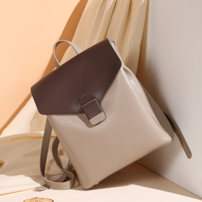Cherry | Women’s compact backpack with structured design and zipper closure