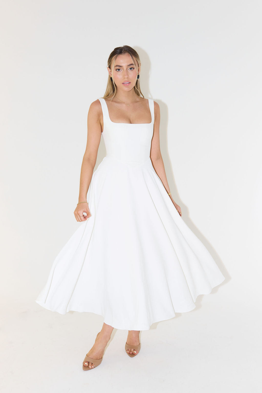 Beatrice | Elegant maxi dress with refined charm