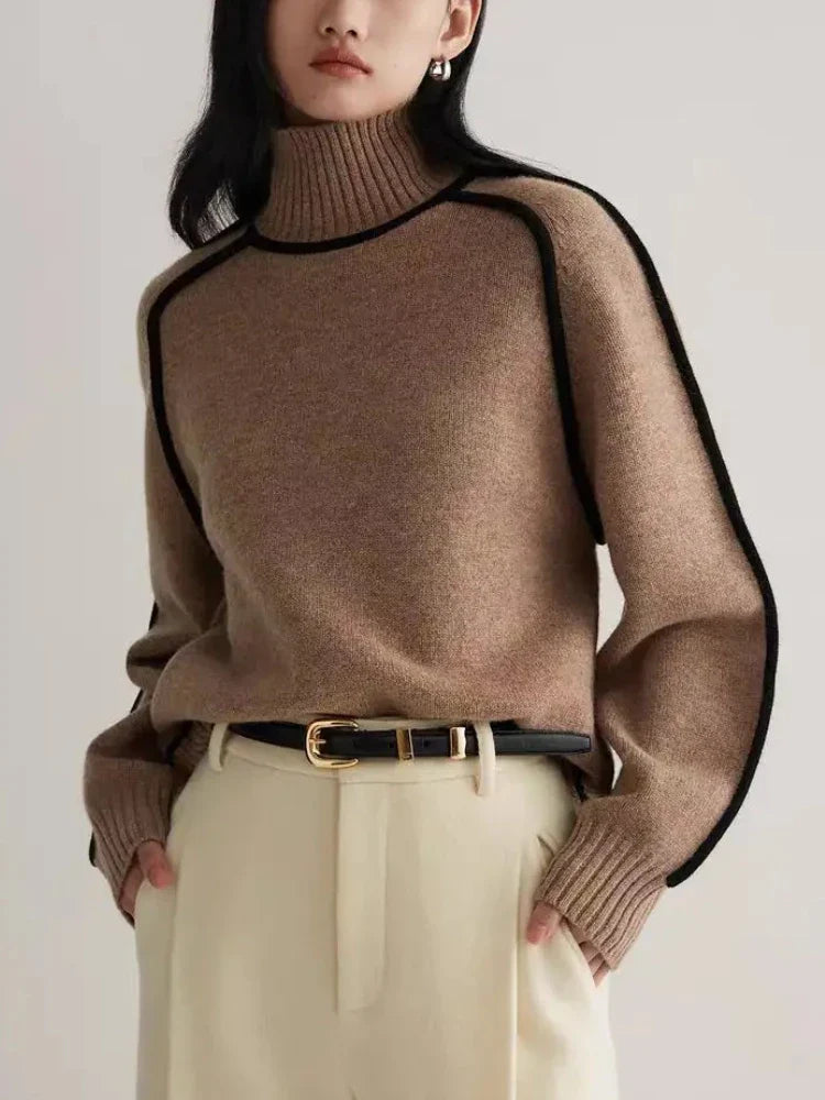 Elano | Turtleneck sweater with contrasting seams