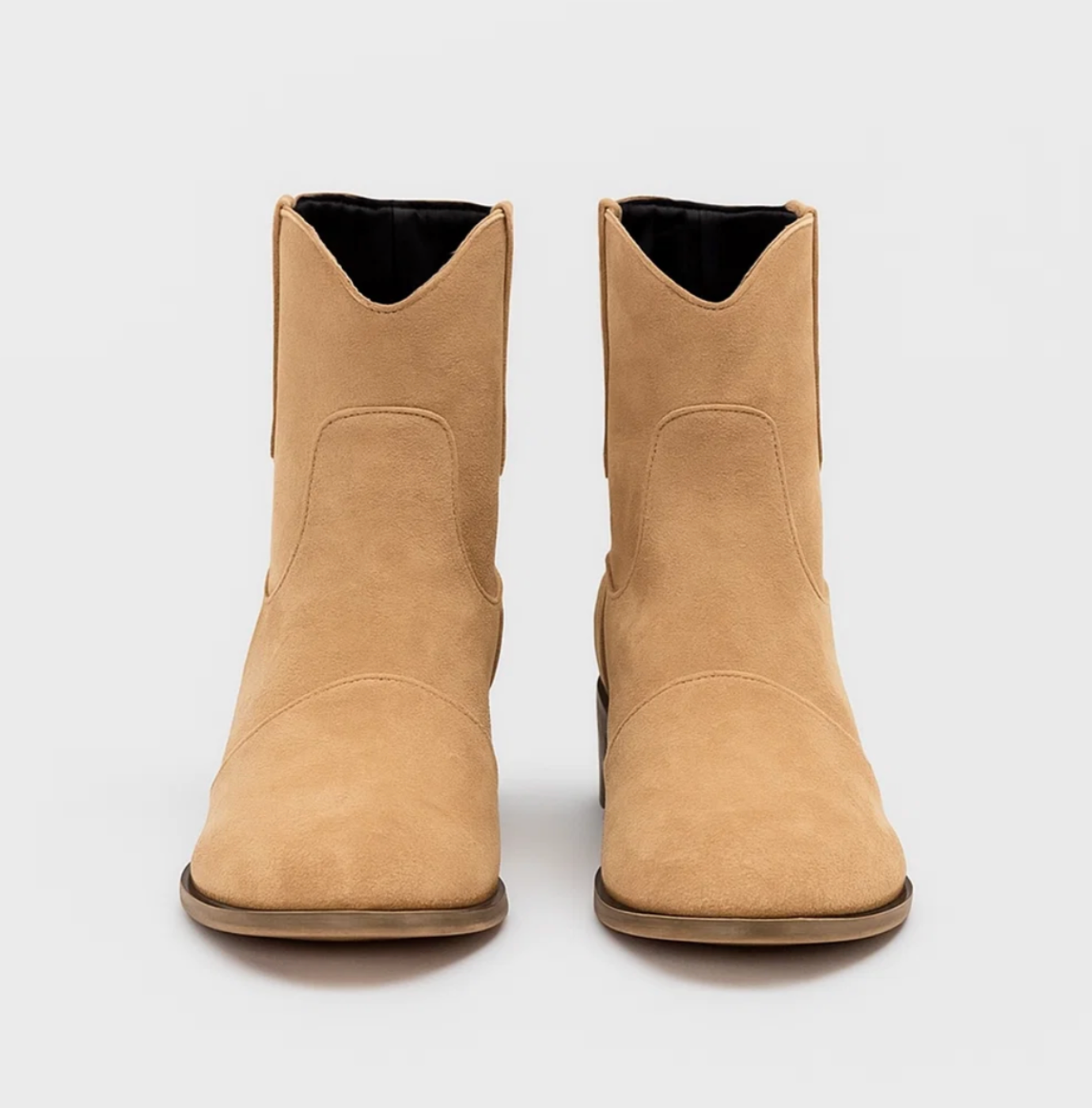 Sienna | Women’s western ankle boots with curved silhouette and low heel